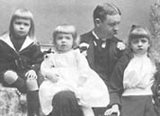 Elliott Roosevelt and children