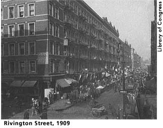 [picture: Rivington Street, 1909]